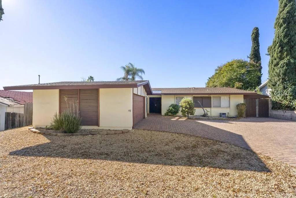 San Diego, CA 92119,6852 Jackson