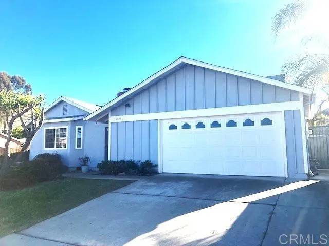 Poway, CA 92064,14513 High Pine Street