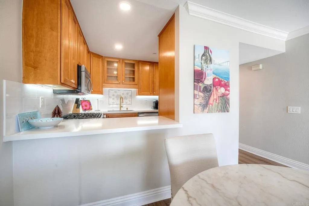 La Jolla, CA 92037,7509 Ave #309