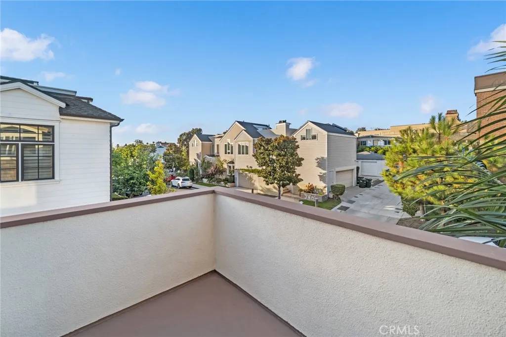 Corona Del Mar, CA 92625,621 Carnation Avenue