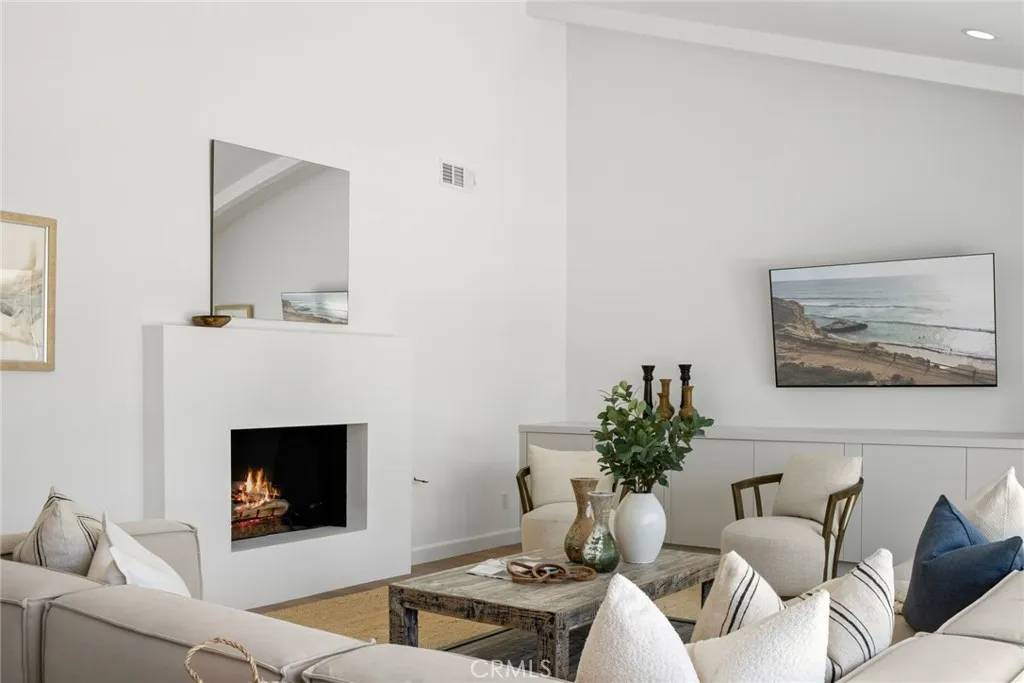 Newport Beach, CA 92660,2018 Nautilus Lane