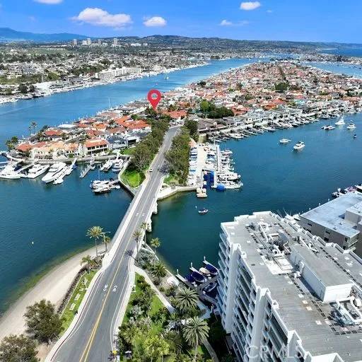 Newport Beach, CA 92663,206 Via Antibes