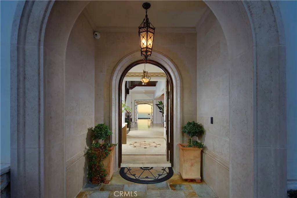 Dana Point, CA 92629,45 Beach View Avenue