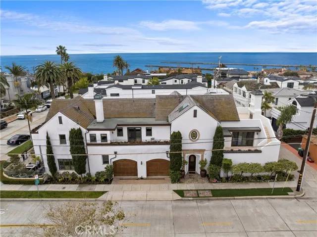 Corona Del Mar, CA 92625,3221 Seaview Avenue