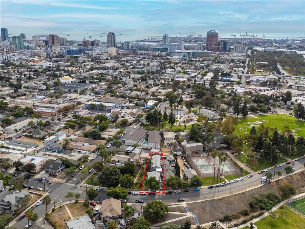 Long Beach, CA 90813,1070 Loma Vista Drive