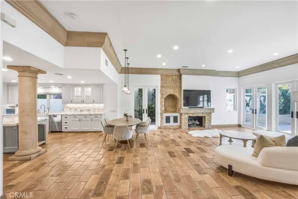 Newport Beach, CA 92660,57 Shearwater Place