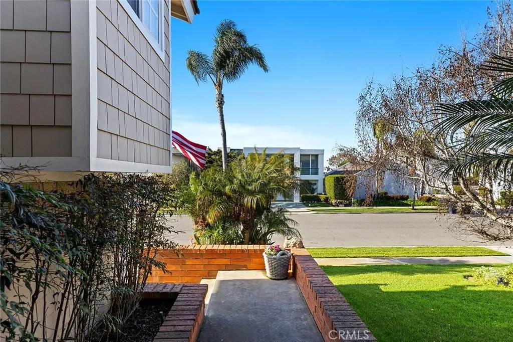 Huntington Beach, CA 92649,4182 Morning Star Drive