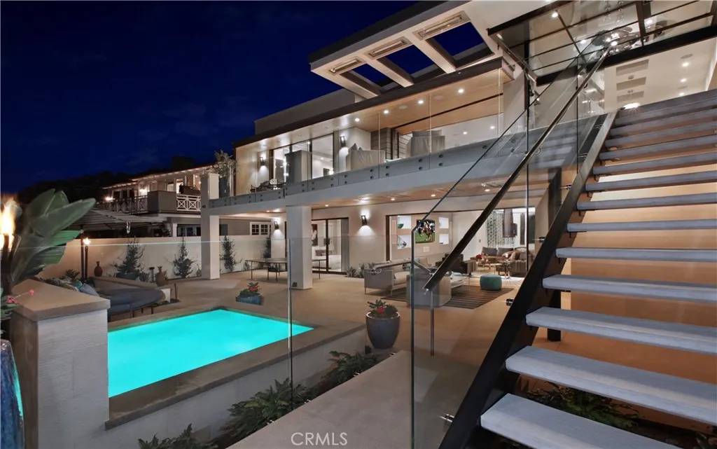 Corona Del Mar, CA 92625,350 Evening Canyon Road
