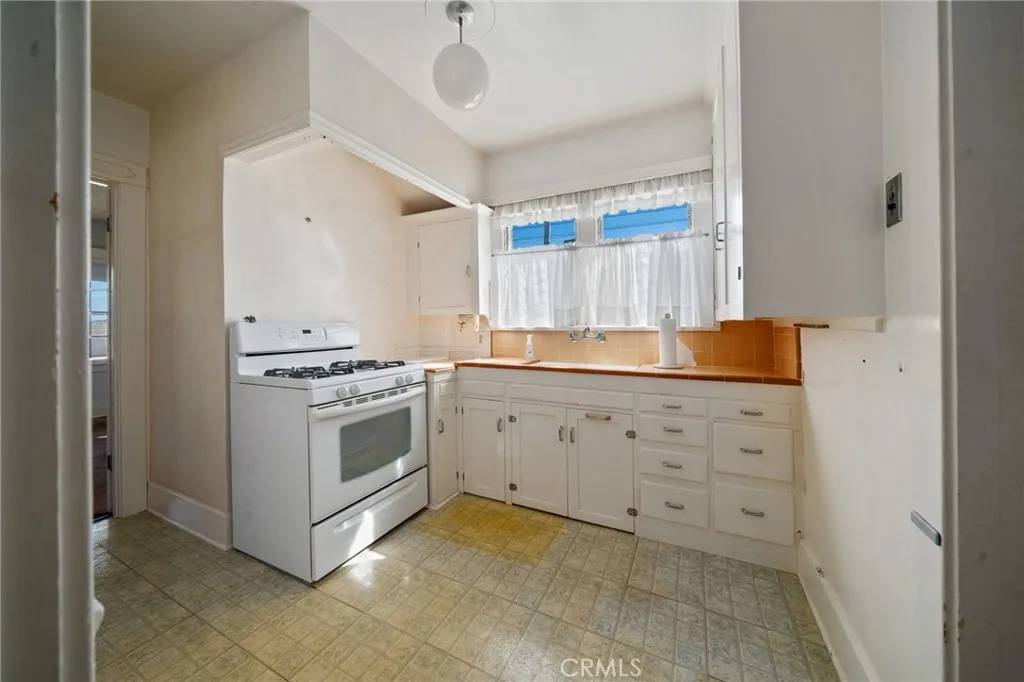San Pedro, CA 90731,3224 S Carolina Street