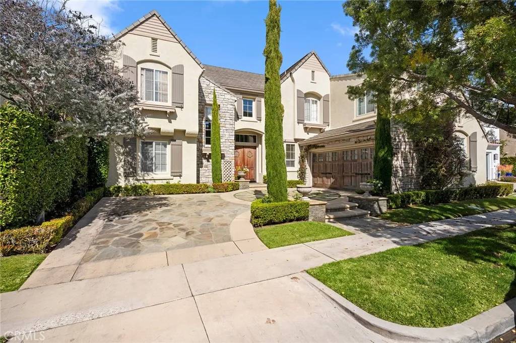 Newport Beach, CA 92660,41 Whitehall