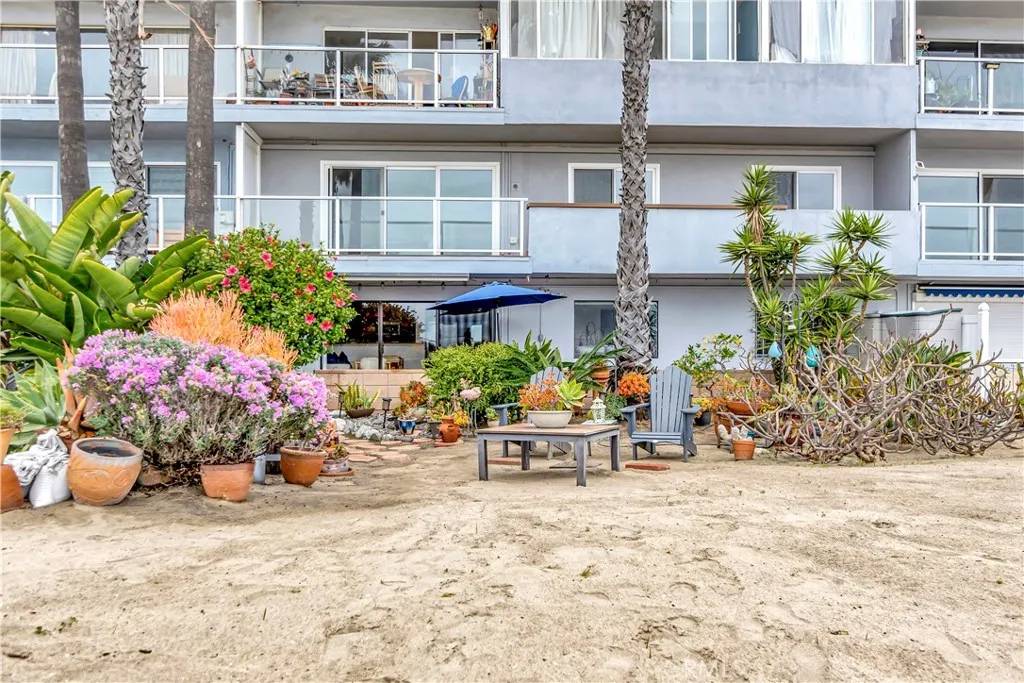 Long Beach, CA 90802,1200 E Ocean Boulevard #12