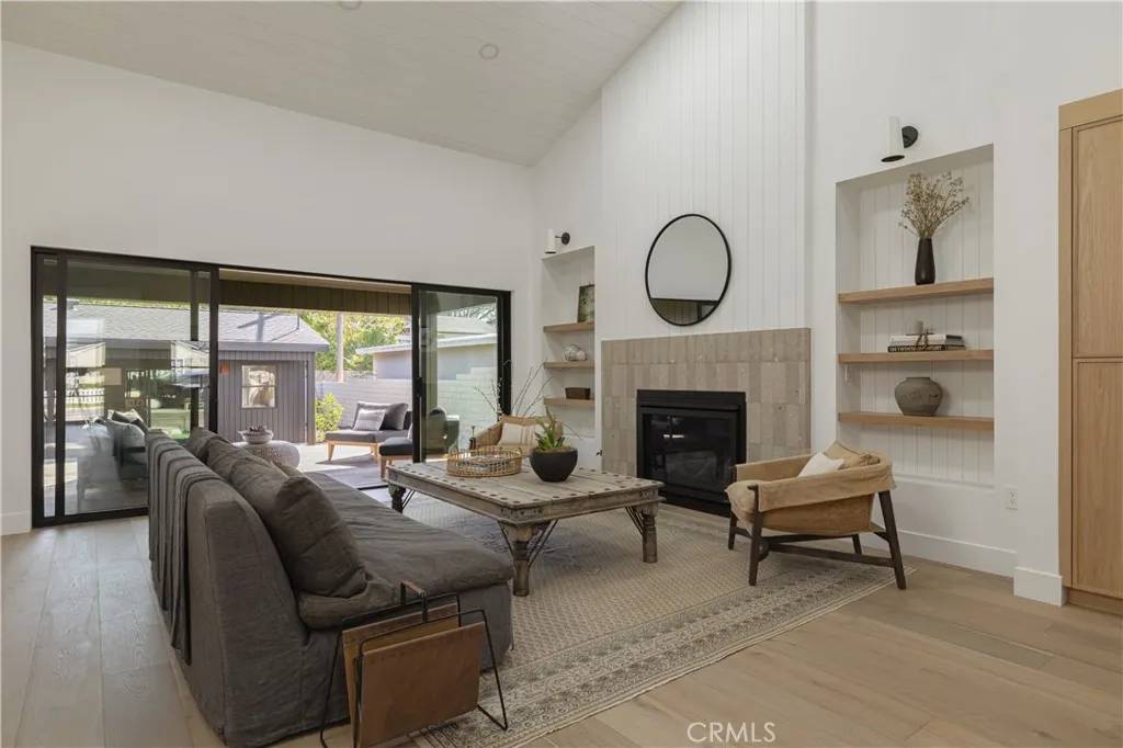Costa Mesa, CA 92627,459 E 18th Street