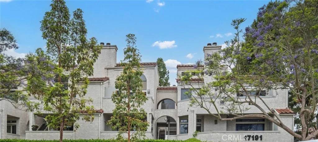 Huntington Beach, CA 92649,17191 Corbina Lane #109