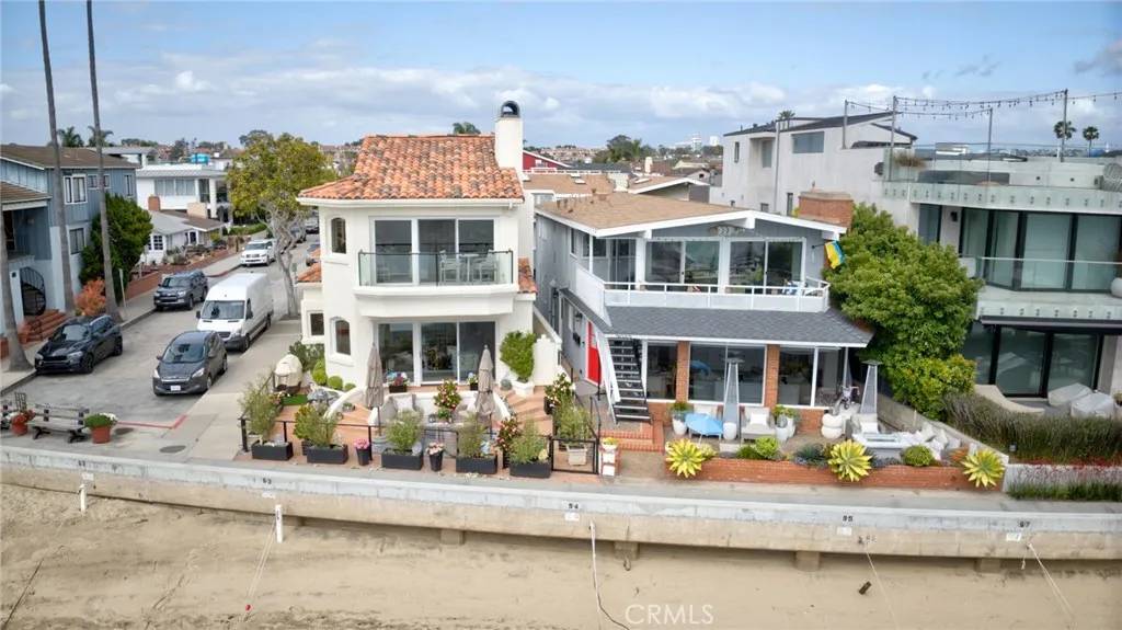 Newport Beach, CA 92662,300 South Bayfront