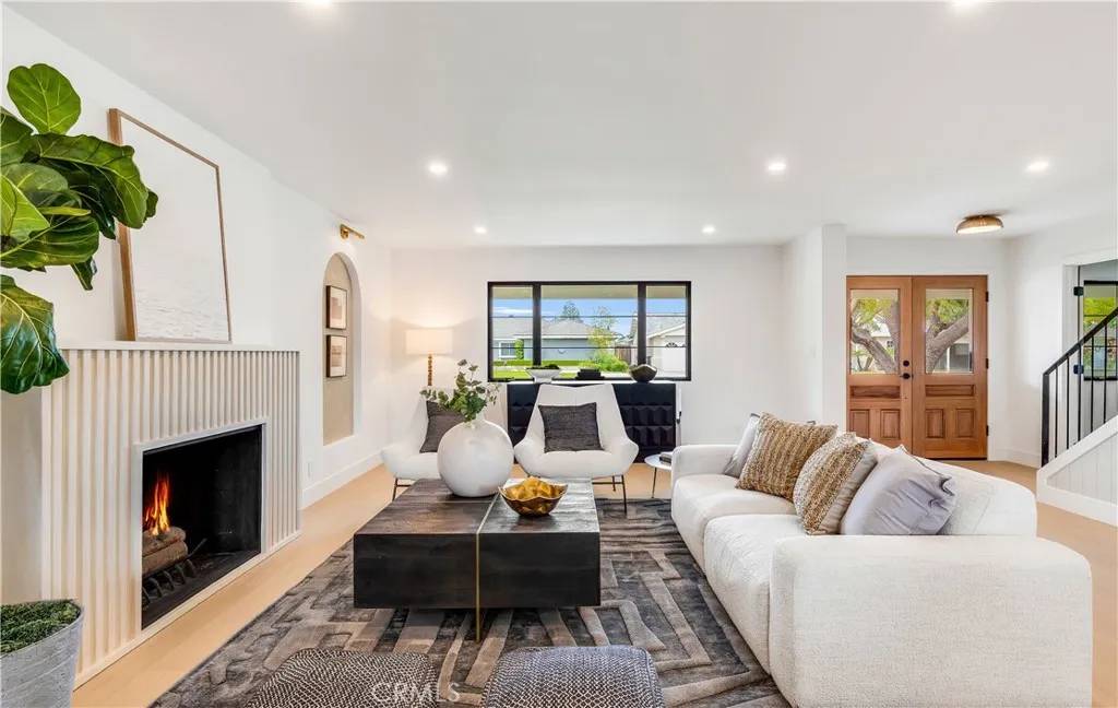 Tustin, CA 92780,14711 Mimosa Lane