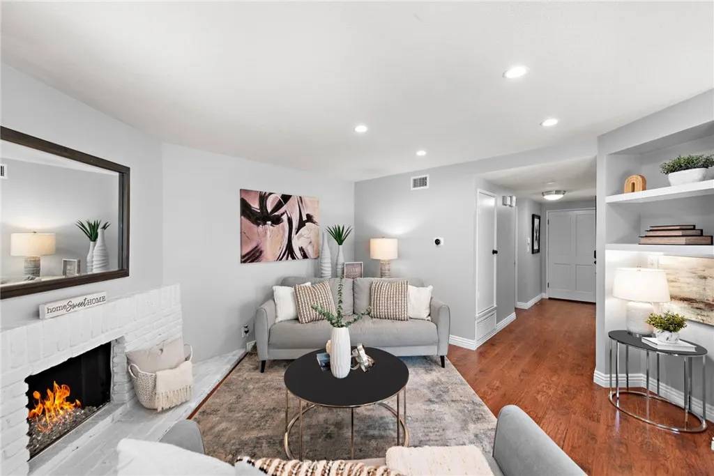 Costa Mesa, CA 92627,2554 Elden Avenue #B101
