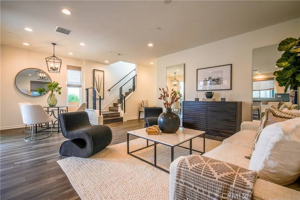 Costa Mesa, CA 92627,1022 Bridgewater Way