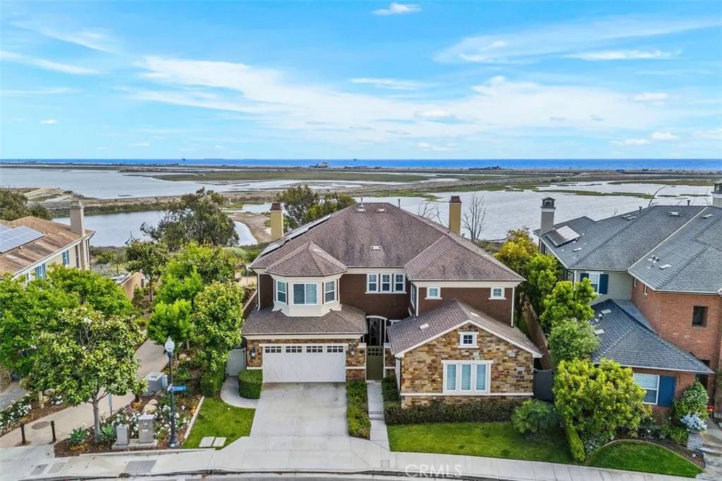 Huntington Beach, CA 92649,4762 Oceanridge Drive