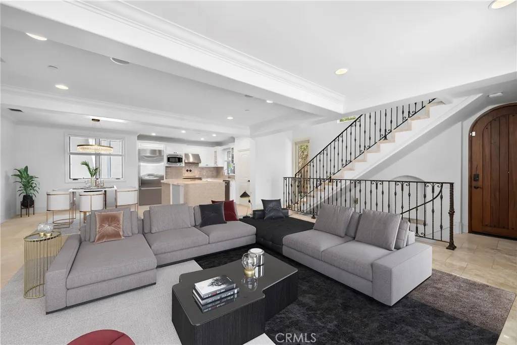 Corona Del Mar, CA 92625,431 Dahlia Avenue #1/2