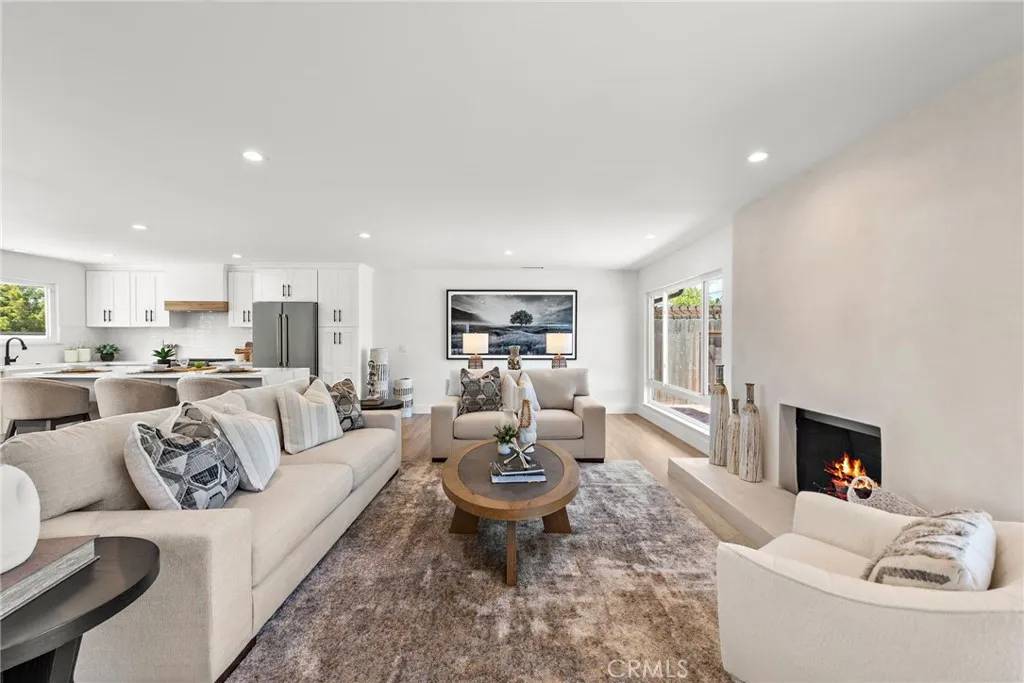 Costa Mesa, CA 92626,2786 Lorenzo Avenue