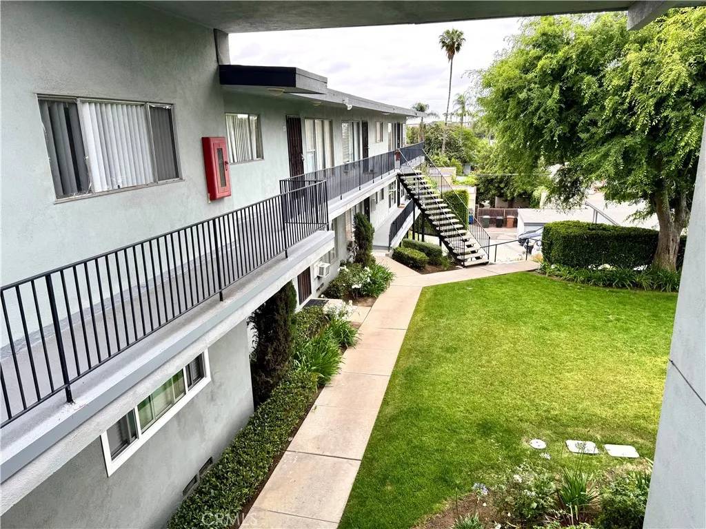 Fullerton, CA 92832,136 W Union Avenue