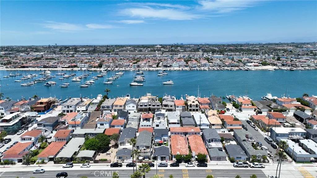 Newport Beach, CA 92661,1320 W Balboa Boulevard