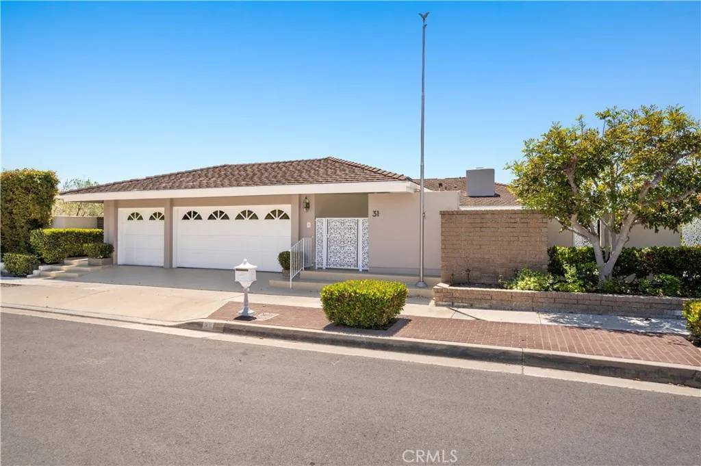 Corona Del Mar, CA 92625,31 Carmel Bay Drive
