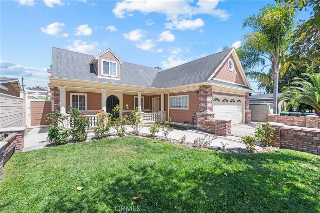 Costa Mesa, CA 92627,2214 Avalon Street