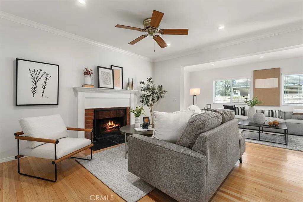 La Crescenta, CA 91214,5518 Terrace Drive