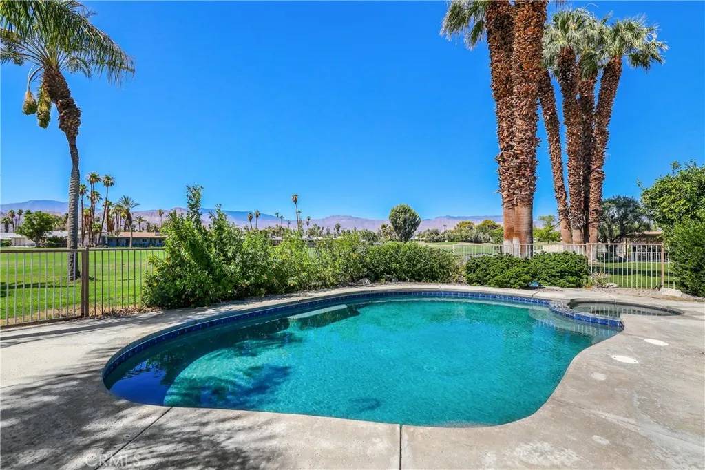 Palm Desert, CA 92211,77355 Minnesota Avenue