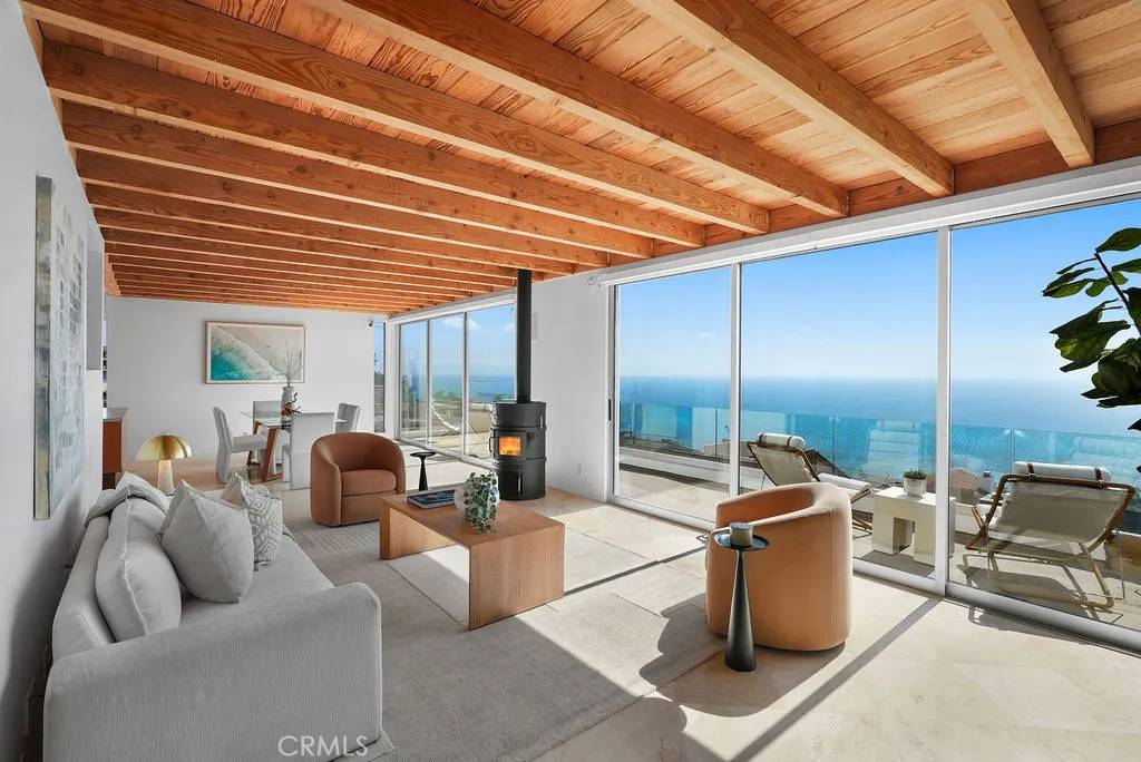 Laguna Beach, CA 92651,1119 Katella Street