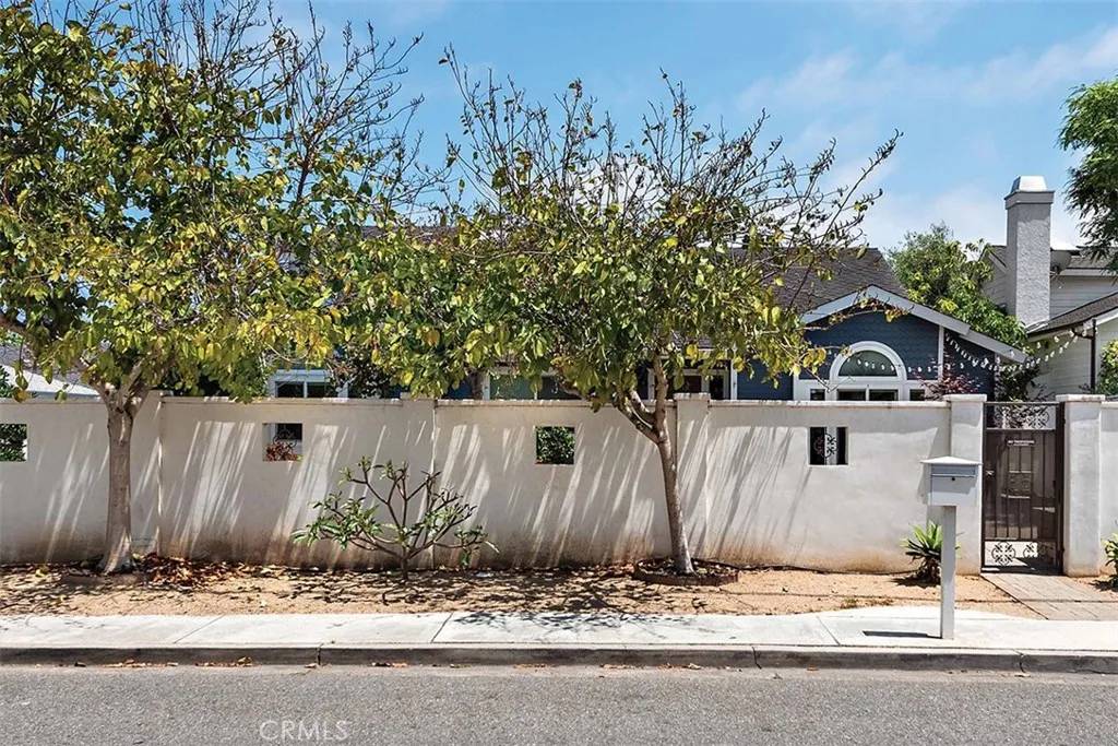 Costa Mesa, CA 92627,1890 Orange Avenue