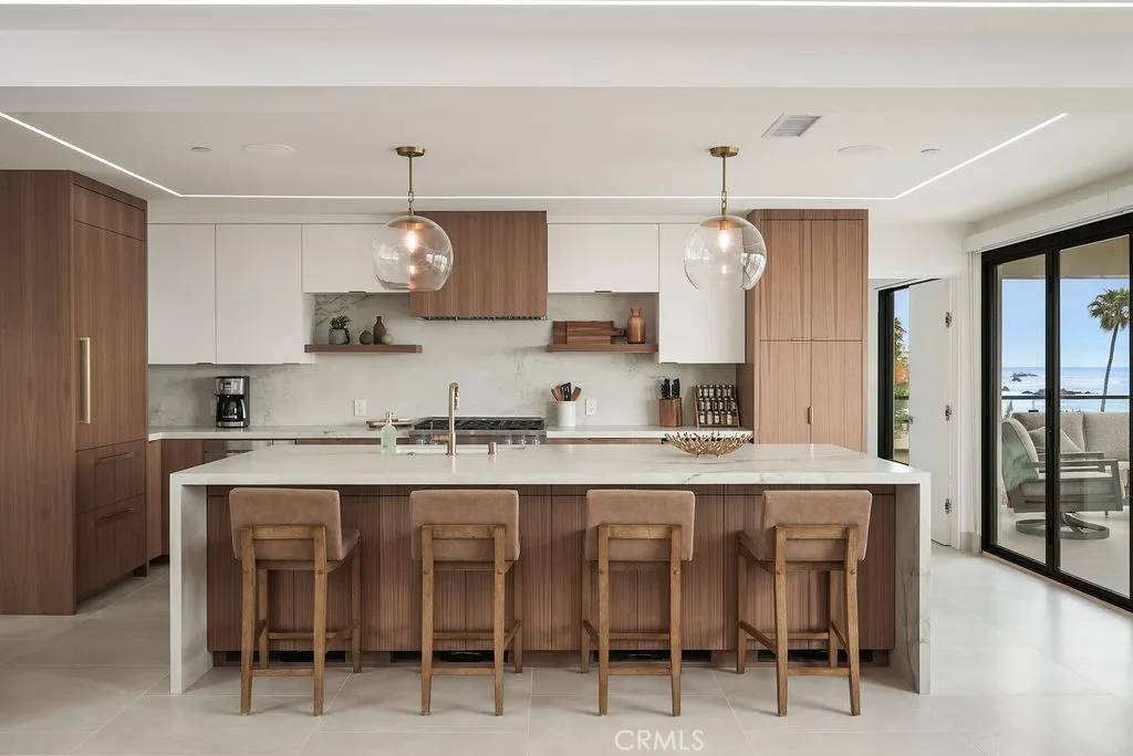 Corona Del Mar, CA 92625,3047 Ocean Boulevard