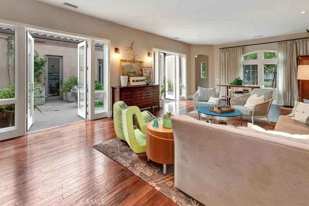 Newport Beach, CA 92663,2501 Margaret Drive