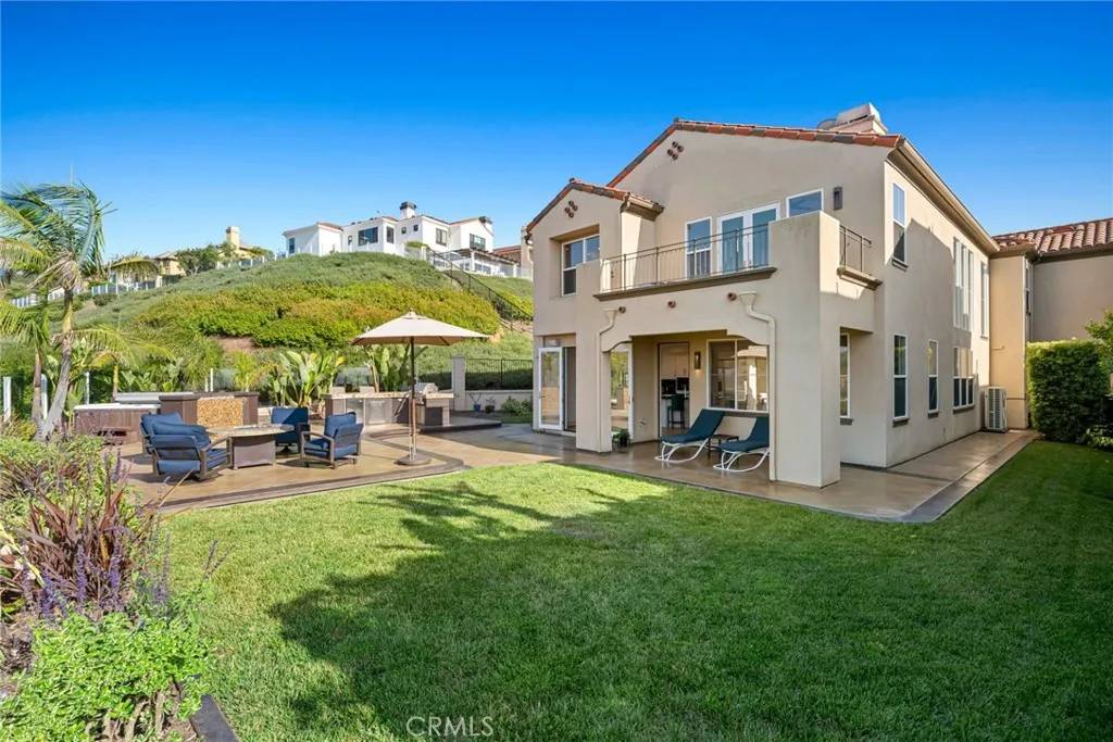 Newport Coast, CA 92657,8 Pavona
