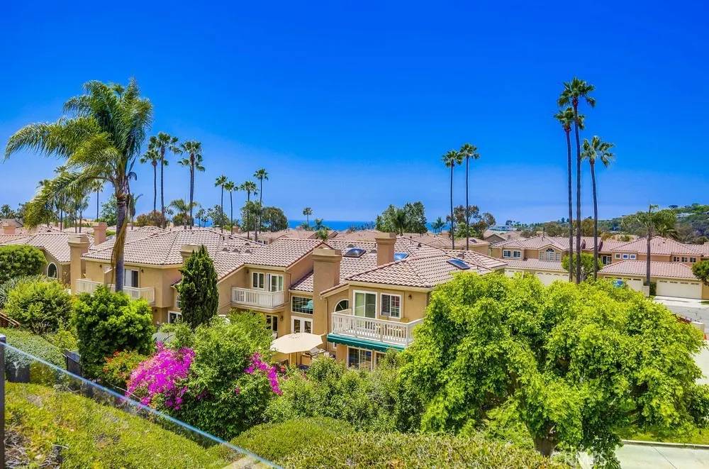 Laguna Niguel, CA 92677,23851 Catamaran Way #1