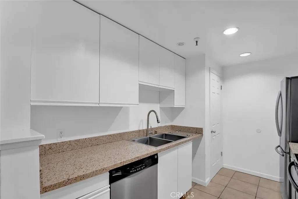 Oakland, CA 94602,2917 Macarthur Boulevard
