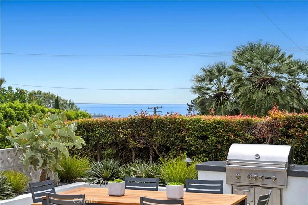 Laguna Beach, CA 92651,246 Fairview Street