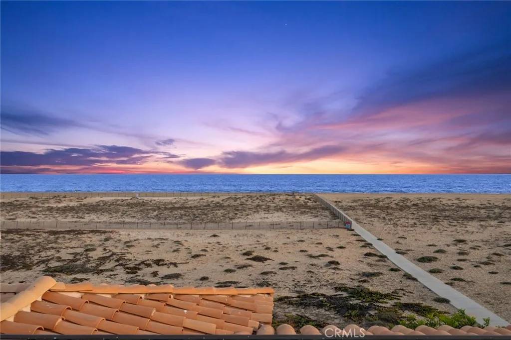 Newport Beach, CA 92661,1201 E Balboa Boulevard