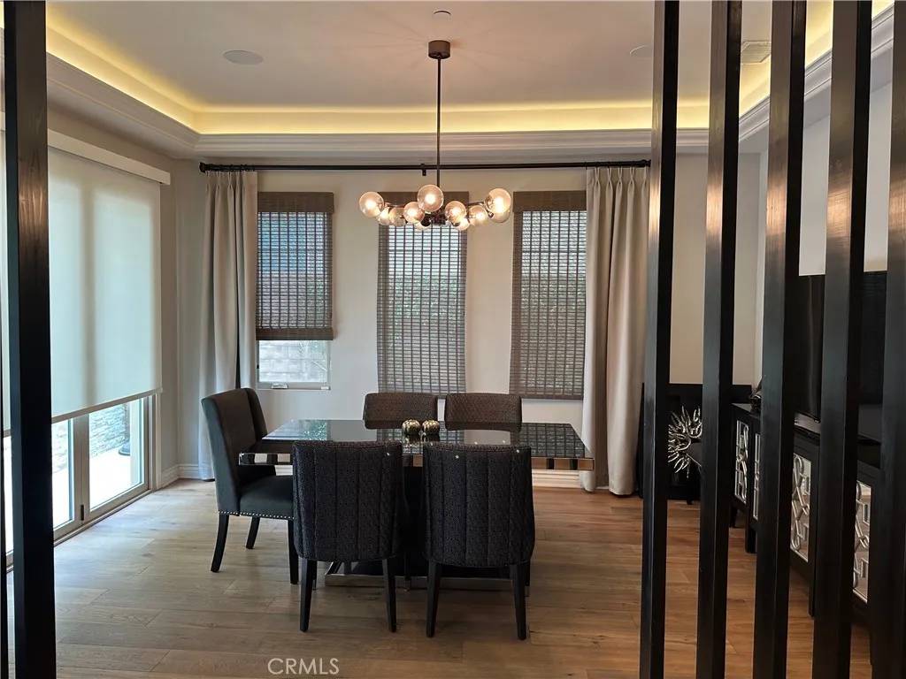 Irvine, CA 92602,52 Shadybend