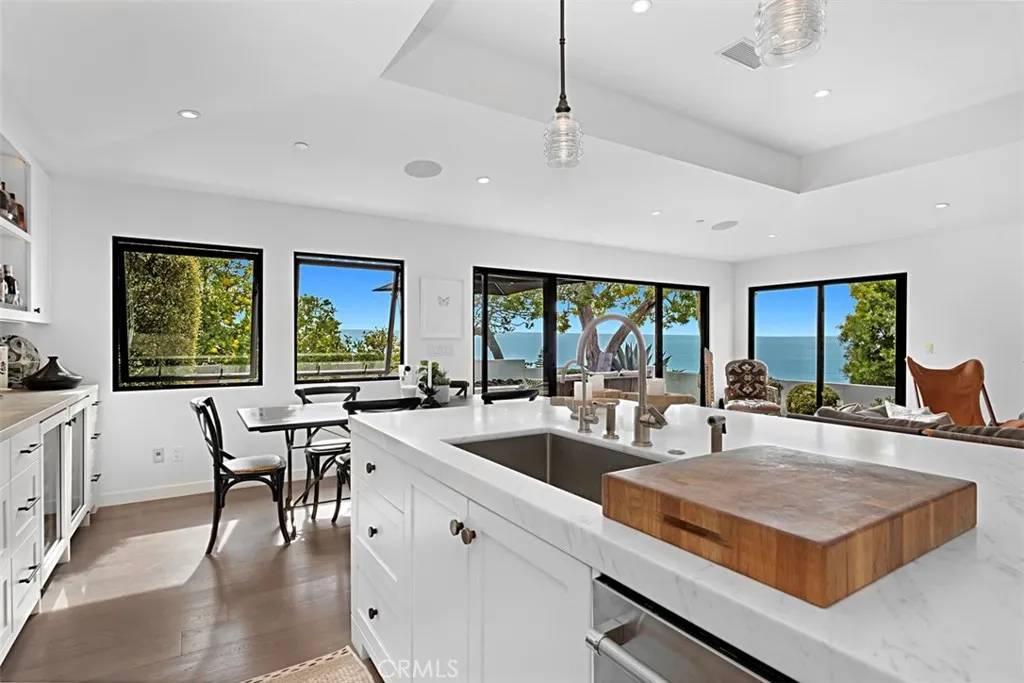Laguna Beach, CA 92651,21611 Ocean Vista Drive