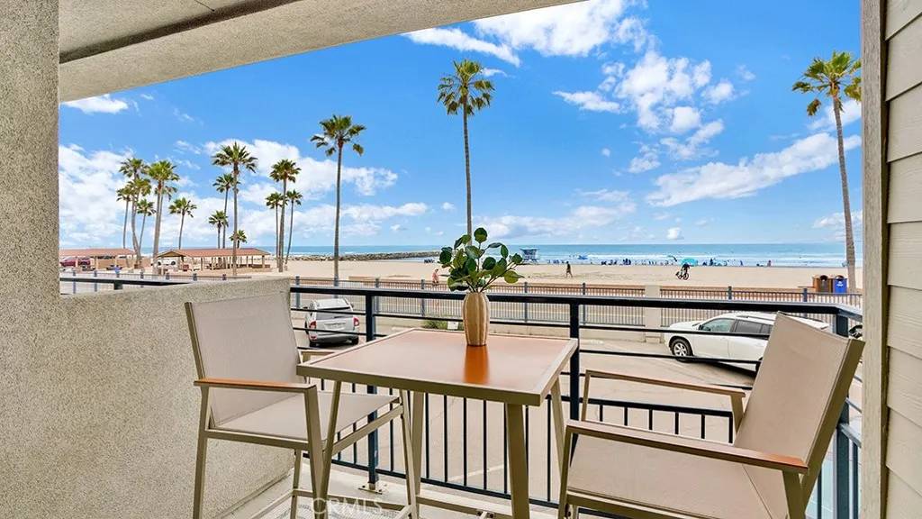 Oceanside, CA 92054,1202 N Pacific Street #203A