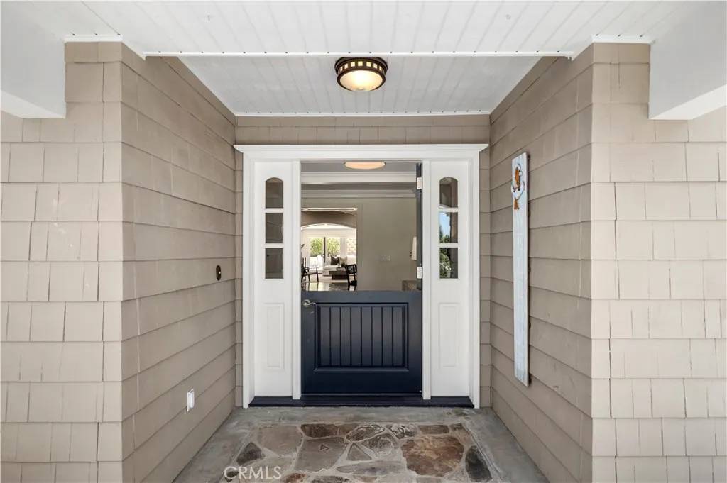 North Tustin, CA 92705,2111 Salt Air Drive