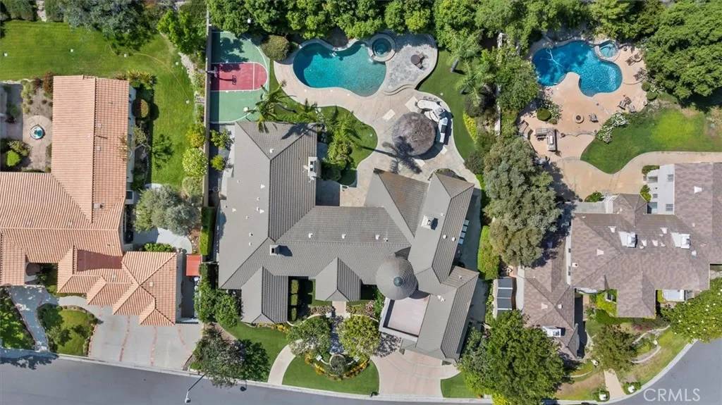 Orange, CA 92867,6945 E Hidden Oaks Lane