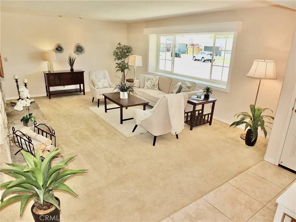 Costa Mesa, CA 92626,2524 Littleton Pl