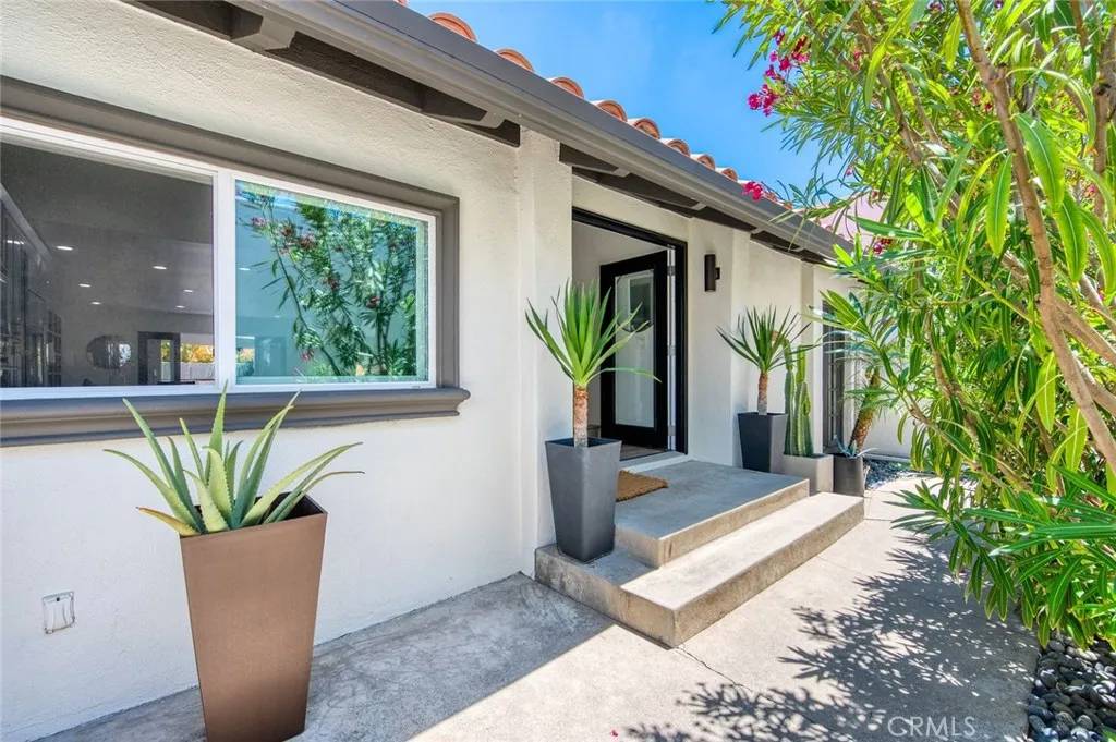 Newport Beach, CA 92660,2008 Baja