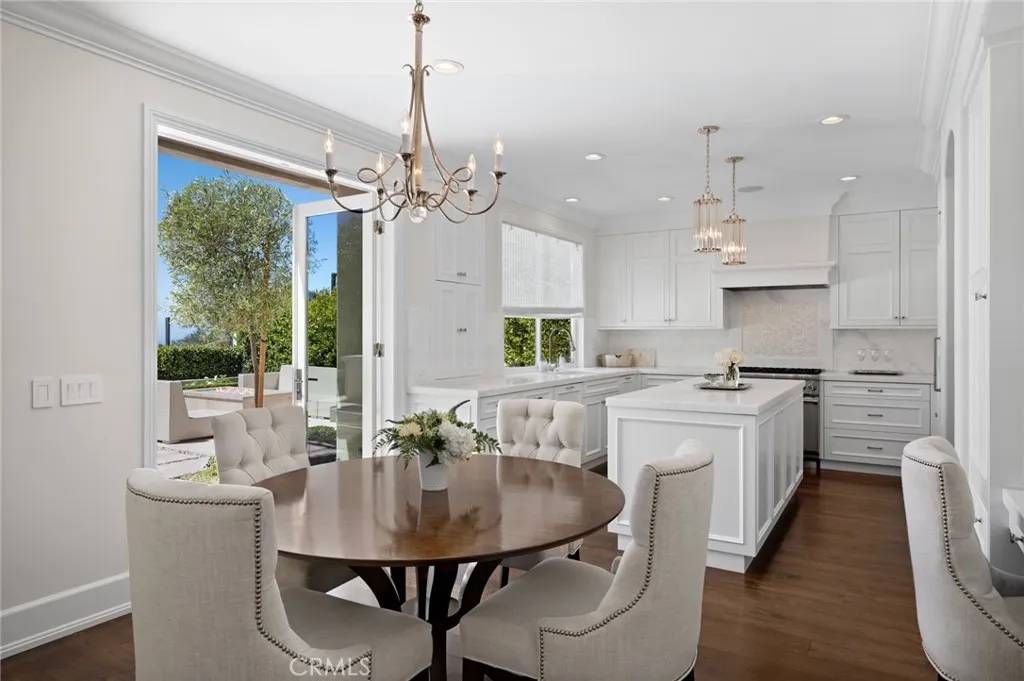 Newport Coast, CA 92657,5 Arbella