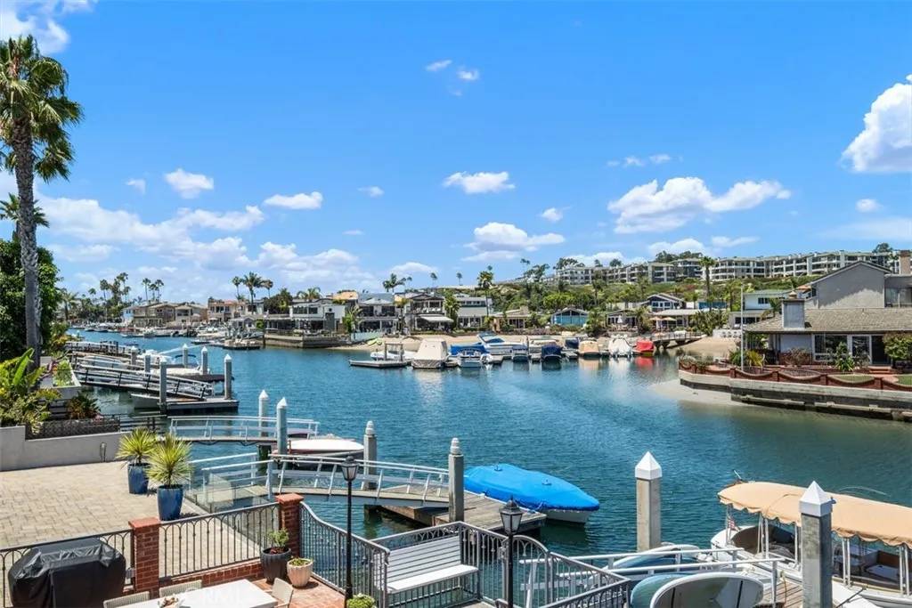 Newport Beach, CA 92663,3810 Channel Place