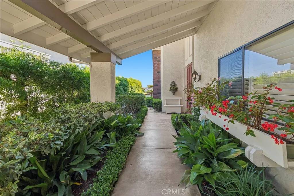 Corona Del Mar, CA 92625,34 Mainsail Drive