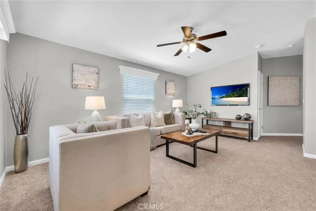 Lake Elsinore, CA 92530,36752 Oleander Avenue